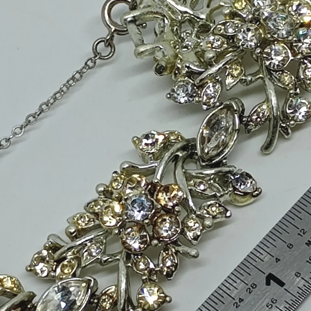 * vintage signed Coro wide clear rhinestones flowers bracelet